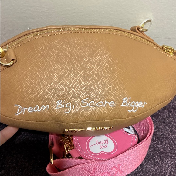 Viral Betsey Johnson Brown and Pink Football Bag w Keychain NWT SUPER BOWL - Picture 4 of 7